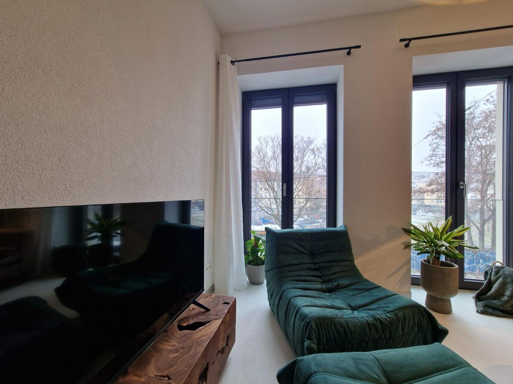 Stuttgart Lux Living - Stilvolles Wohnen Im Zentrum Camera foto