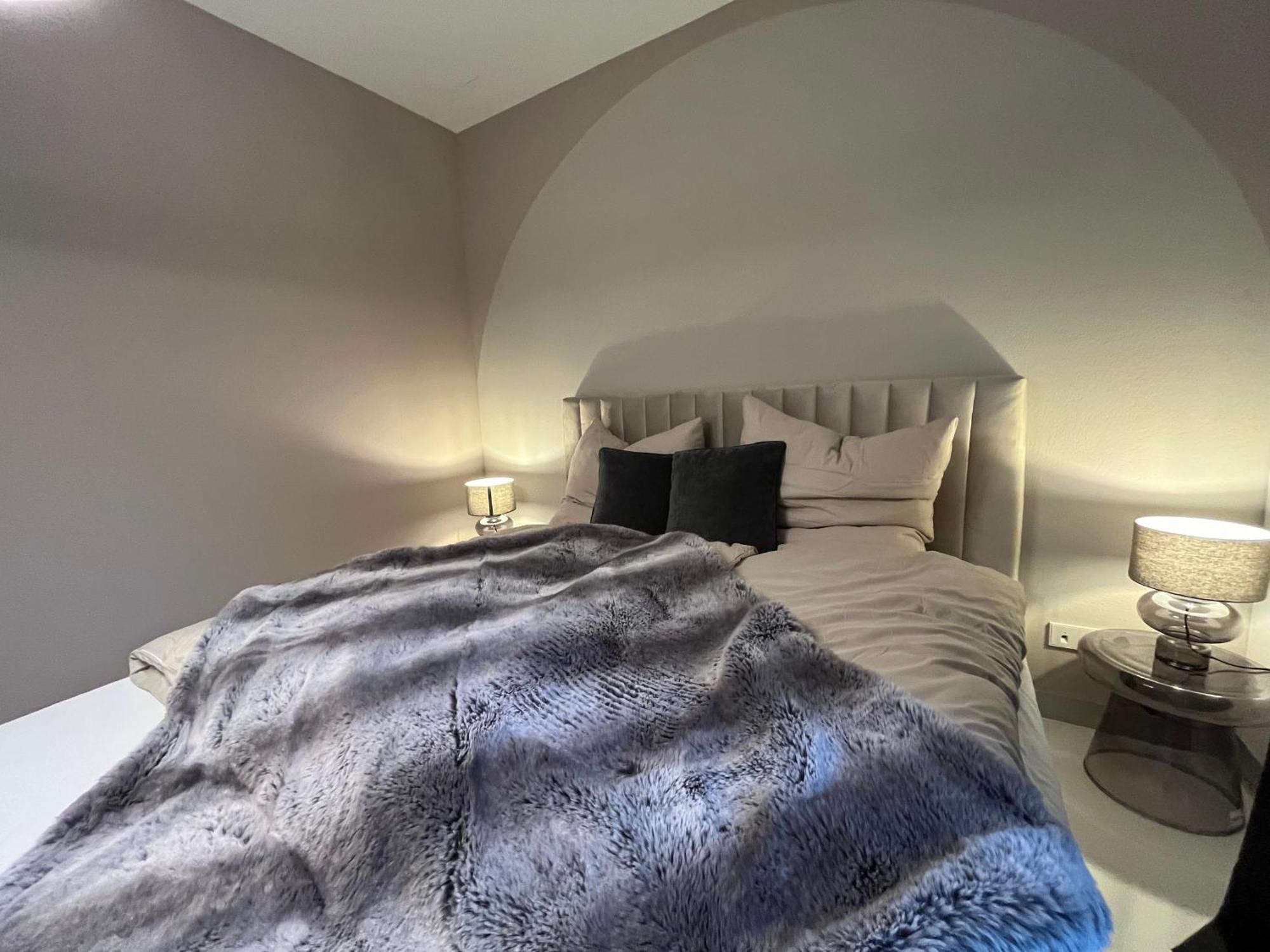 Stuttgart Lux Living - Stilvolles Wohnen Im Zentrum Camera foto