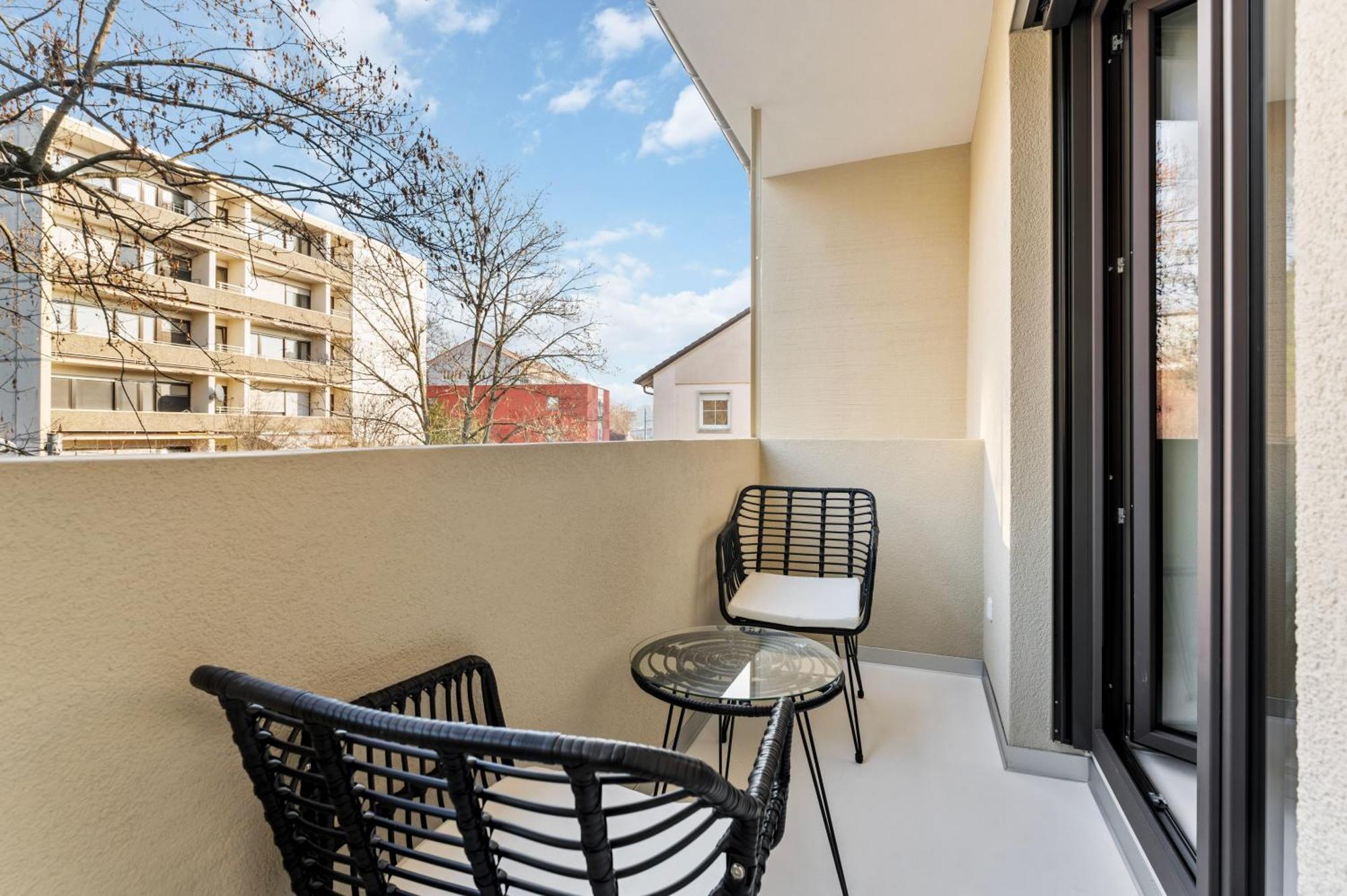 Stuttgart Lux Living - Stilvolles Wohnen Im Zentrum Esterno foto