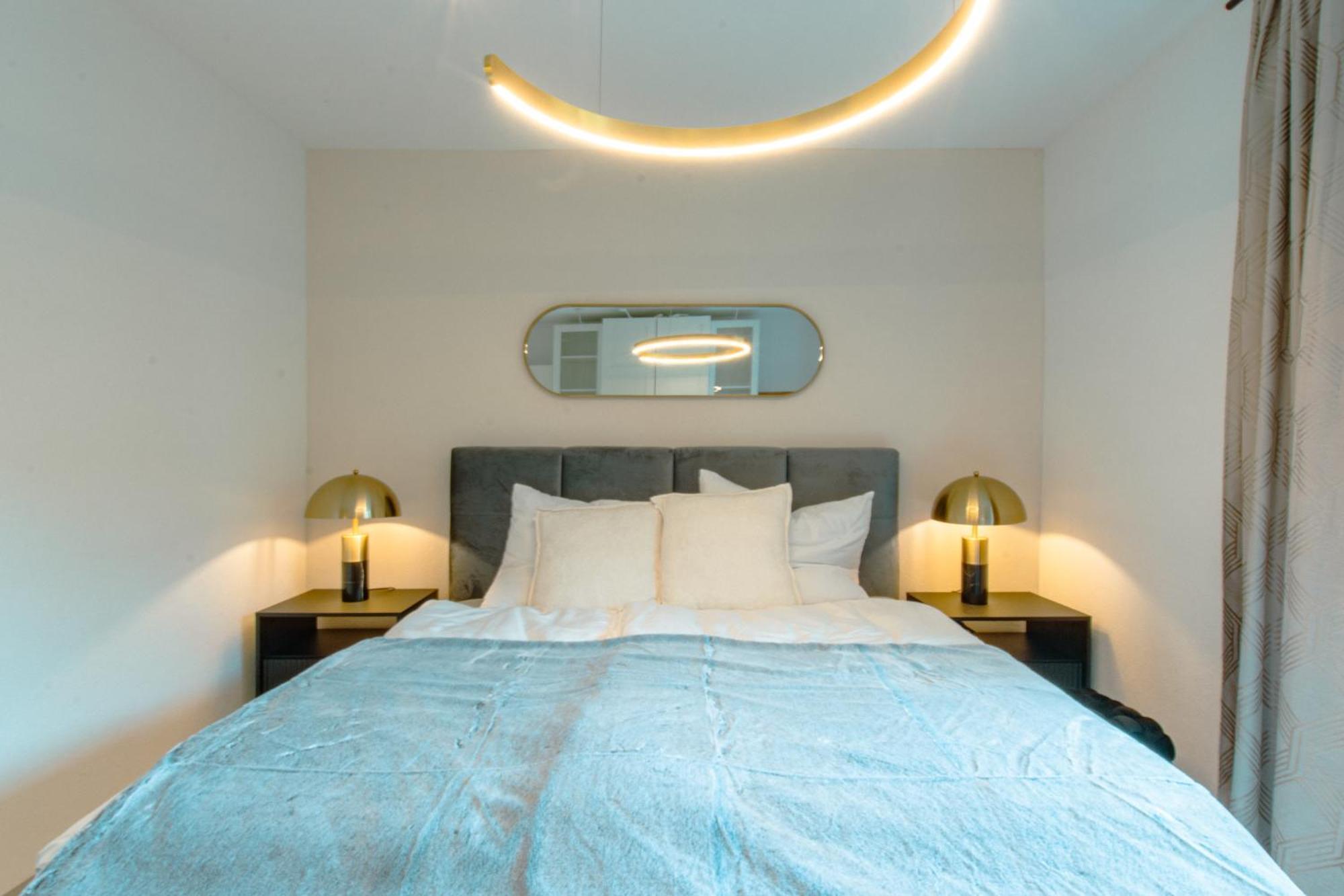 Stuttgart Lux Living - Stilvolles Wohnen Im Zentrum Esterno foto